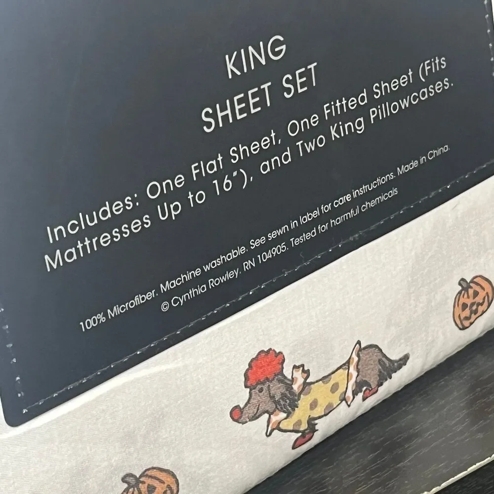 Cynthia Rowley Halloween Dachshund Weiner Dogs in Costume Sheet Set (King)